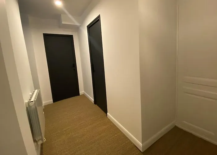 Apartment Centre - Ideal Tourisme & Affaires *