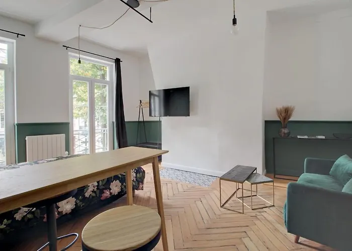 Apartment Centre - Ideal Tourisme & Affaires